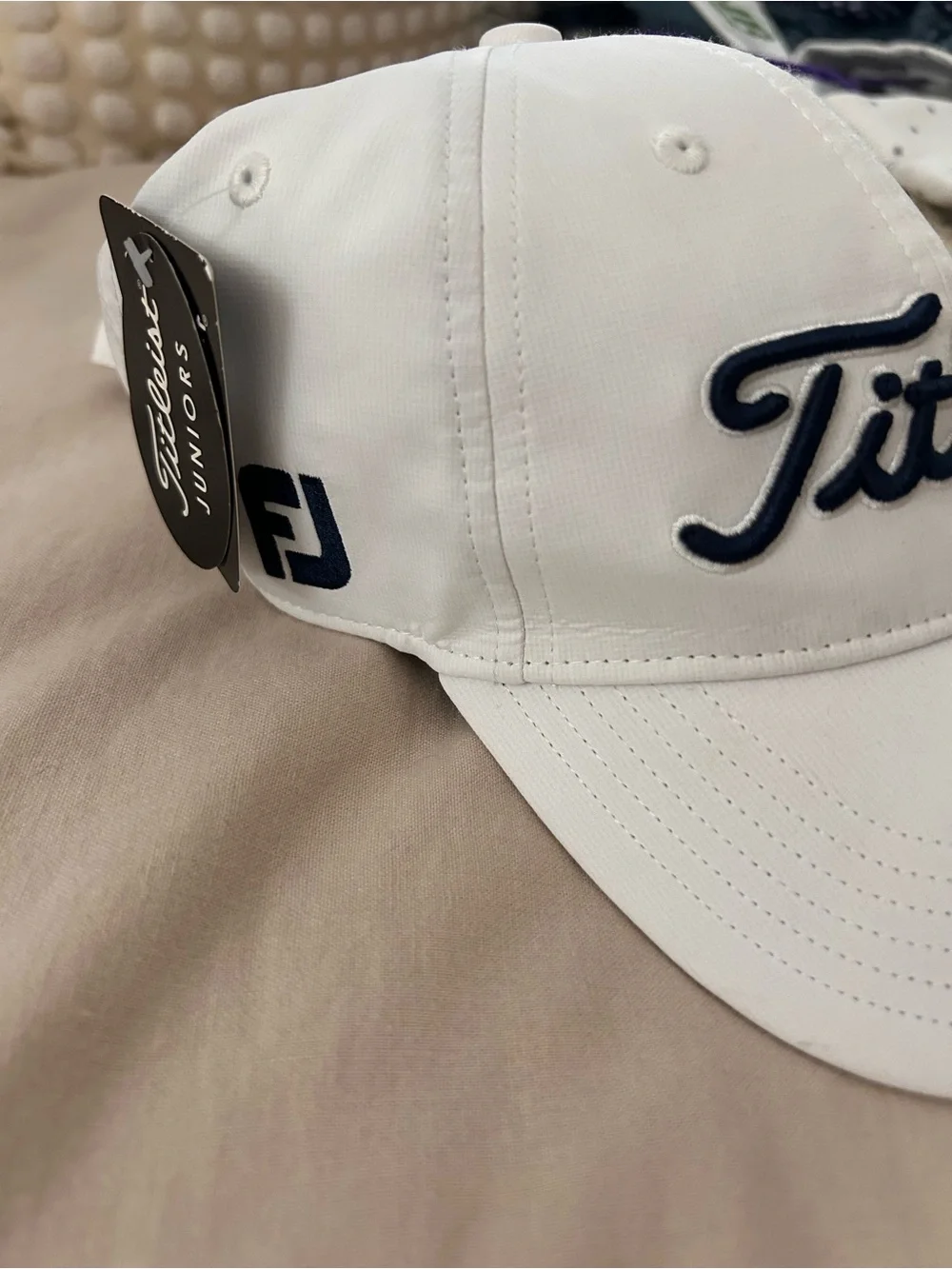 Titleist clean white